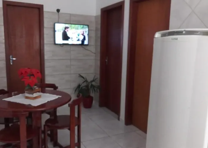 Apartamento A Poucos Minutos Do Aeroporto De Floripa E Das Praias Do Sul Da Ilha